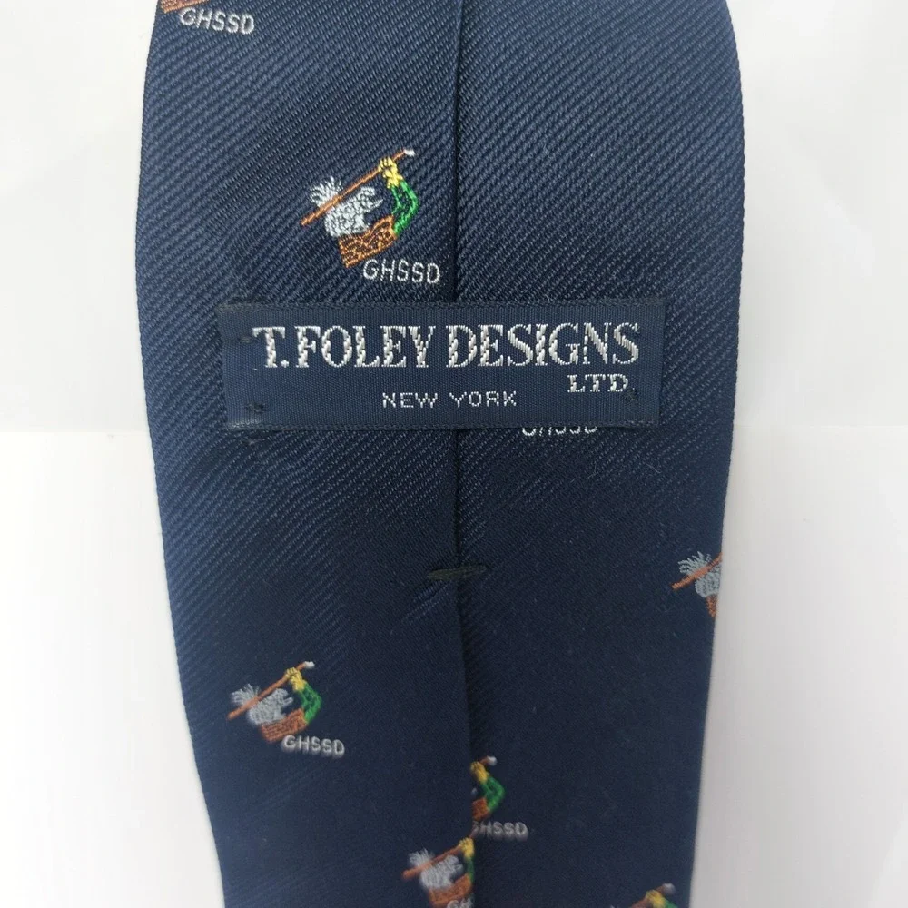 T. FOLEY DESIGNS NEW‎ YORK Embroidered Silk Necktie 